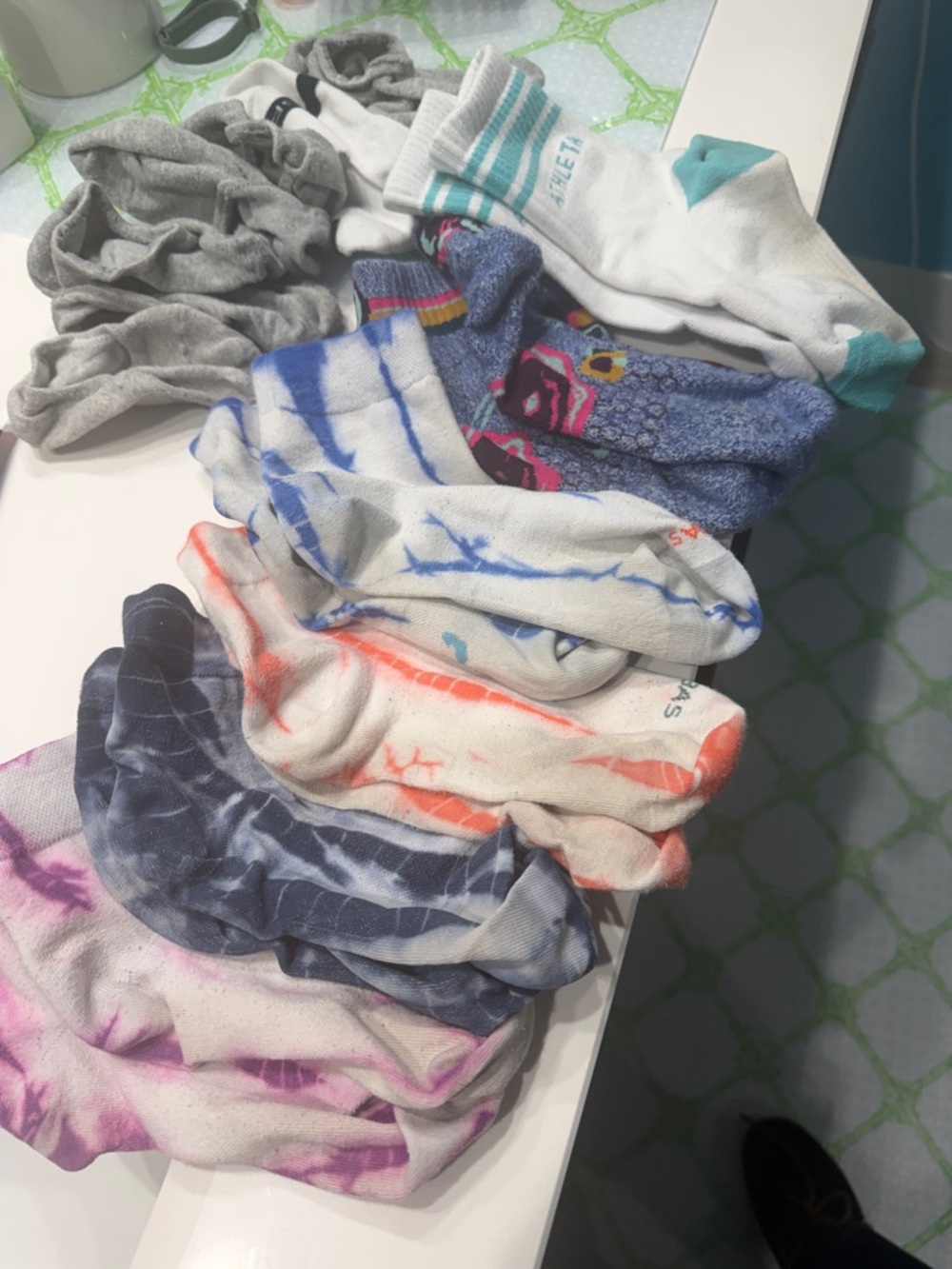 Assorted Tie-Dye and Patterned Ankle Socks - Mixed Colors
